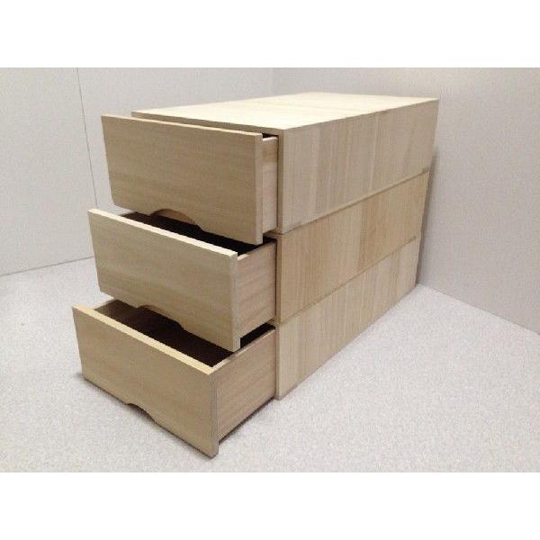 桐 衣装ケース 収納ケース 押入れ クローゼット 着物 衣類 洋服 小物 桐箱 日本製 引き出し収納ケース 3段組 Buyee Buyee Japanese Proxy Service Buy From Japan Bot Online