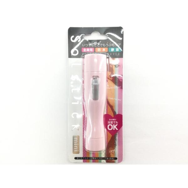 携帯に便利なコンパクトシェーバーで、どこでもいつでもササッとムダ毛処理が可能！肌に直接触れない回転刃で、うぶ毛や長い毛、クセ毛もやさしくカットします。防水構造なのでお風呂でも使用可能で、石けん剃りもOK！急なお出かけ前やお泊まり前にも手軽に...