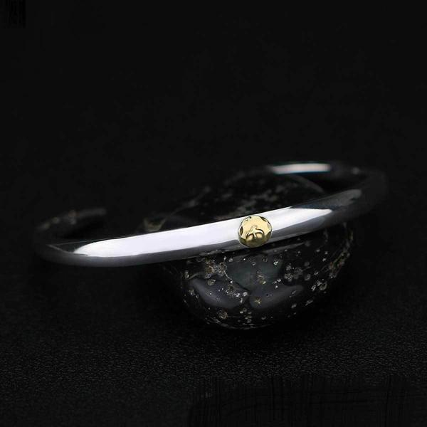 【18K金＋silver925】　イーグル顔バングル　ブレスレット　新品未使用 18K金＋silver925】 イーグル顔バングル ブレスレット 新品未使用