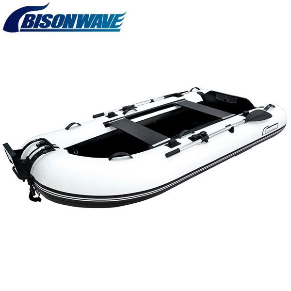 手軽さ重視の2馬力艇！準備・片付けがとにかく早い！■ボートスペック定員：4人最大積載量：360kg全体重量：32kg全長：280cm全幅：134cm船内長：203cm船内幅：62cmチューブ径：36cm気室数：本体3、エアーフロア最大馬力：...