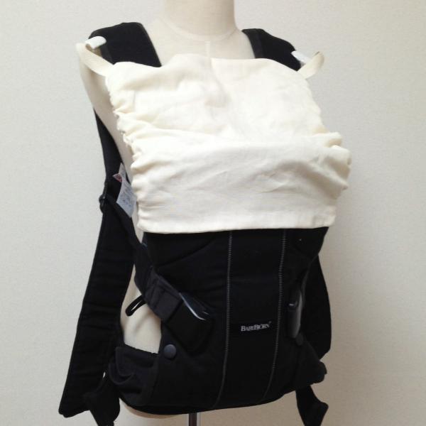 ◎ご使用の抱っこひもの種類をご選択いただくか、ご要望の欄に記載してください。【商品説明】日差しの強い時や赤ちゃんが寝てしまった時など。肩紐部分に紐を巻いてスナップを留めるタイプになります。ベビービョルンやクロスタイプなどフードのない抱っこ紐...