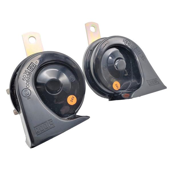 ●Hi、Loｗセットでお得です。●渦巻ホーンの特長である柔らかなサウンドを奏でます。●開口部のカール形状が、音の拡がりを作り出す、音色重視のホーンです。●サイズ：巾82×奥行80×高さ124mm●電圧：DC24V●電流：4A●周波数：Hi/...