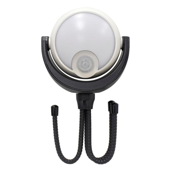 ●周囲が暗いときに近づくと自動で点灯します。人がいなくなると自動で消灯します。●自由に曲がる三脚で取り付けが自由自在です。柱やたてとい、物干し竿やフェンスなどにも巻き付けて使用可能です。●三脚を外せば磁石でガレージや物置、ロッカーなどにも取...