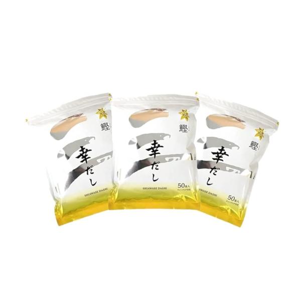 「鰹ふりだし」のパッケージがリニューアルしました。中身のお味は今までと同じものですので、ご安心ください。１.７００ＭＬ（約４カップ）の水またはお湯を入れた鍋の中にだしパックを入れます。 ２.火をつけ沸騰したら中火にして約１~２分煮出します。...