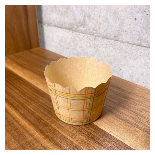 NP-6 チェック柄◇ナチュラルなベーキングカップです。◇そのまま生地を流し込んでオーブンで焼成が可能です。●材質：紙●容量：約 140ml●サイズ（口径×底径×高さ）：φ68×φ55×H50mm●入数：100枚