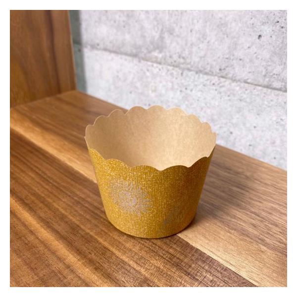 NP-6 太陽と麦◇ナチュラルなベーキングカップです。◇そのまま生地を流し込んでオーブンで焼成が可能です。●材質：紙●容量：約 140ml●サイズ（口径×底径×高さ）：φ68×φ55×H50mm●入数：2500枚（100枚×25)