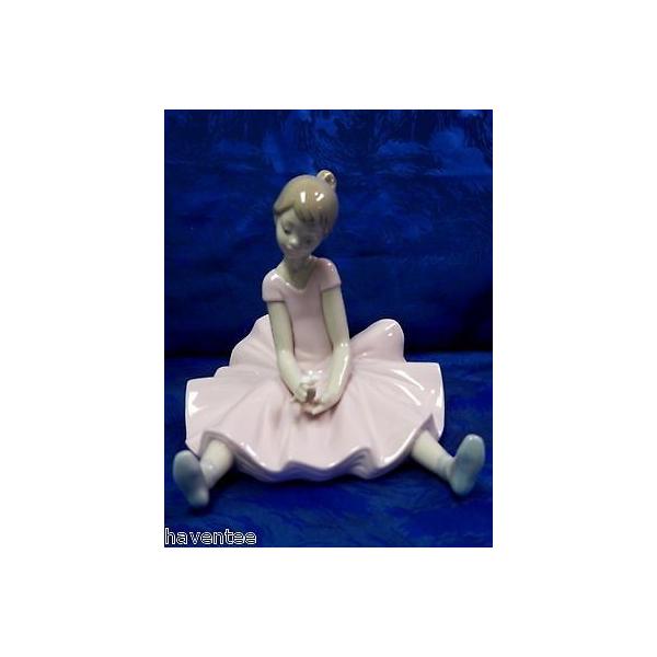 リアドロ DREAMY BALLET SPECIAL エディション ピンク ドレス GIRL 2013 FIGURINE NAO BY LLADRO #1784 リアドロ DREAMY BALLET SPECIAL エディション ピンク ドレス GIRL 2013 FIGURINE NAO BY LLADRO #1784