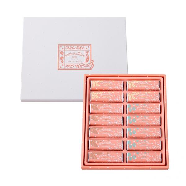 残り在庫数(本日0:00時点)：9911948年創業の洋菓子ブランド「ベルン」が生み出した、日本初のチョコレートがけミルフィユ。香ばしく焼き上げた3層のパイに、リッチな味わいのクリームをサンドし、チョコレートでやさしく包み込んだ贅沢な一品で...