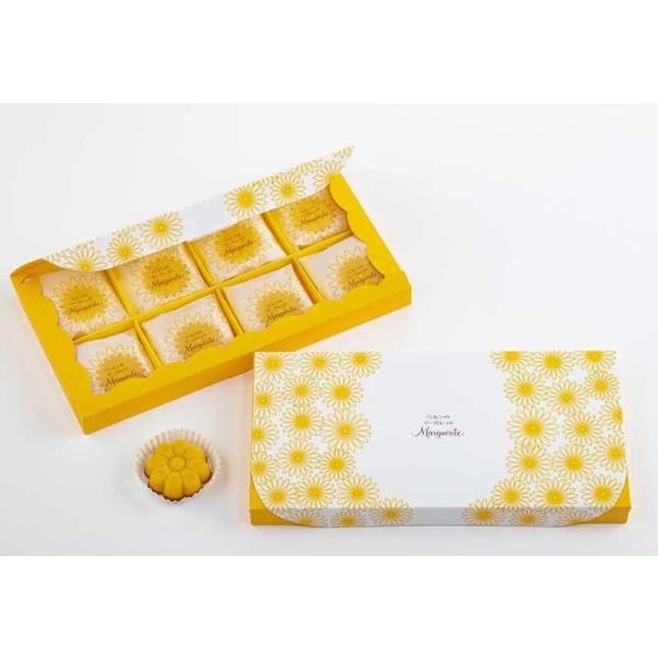 残り在庫数(本日0:00時点)：996ベルンより発売されている「ベルンのマーガレット」。黄色いマーガレットがモチーフになっていて、かわいいお花（マーガレット）型の焼き菓子。マーガレットは秋から初夏にかけて、白色や黄色、ピンク色の花を咲かせる...