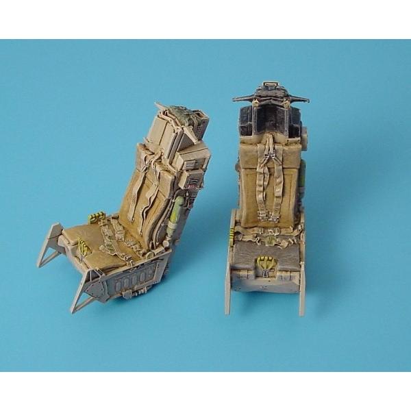 アイリス 4141 1/48 ACES II 射出座席typeA(F-16)(汎用) : ホビー