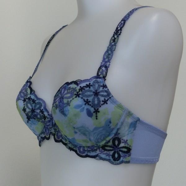 C65 トリンプ ミークローゼット Me027 青b5 4407 Me Closet Triumph 3 4カップ 値下見切り処分 Buyee Buyee Japanese Proxy Service Buy From Japan Bot Online