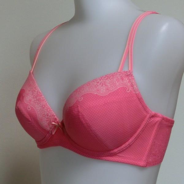 トリンプ 天使のブラ 極上の谷間 ピンク Tr414 D70 P9桃 4408 ５周年記念利益還元セール 最終 １枚 Buyee Buyee Japanese Proxy Service Buy From Japan Bot Online