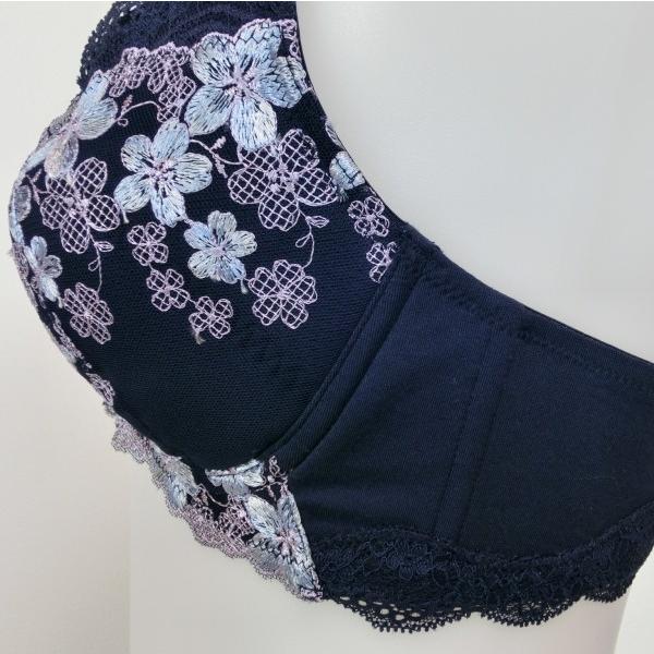 B80 トリンプブラジャー ミークローゼット Me0 紺 B9 4421 ノンワイヤー 保形性 通気性に優れたカップ Buyee Buyee Japanese Proxy Service Buy From Japan Bot Online