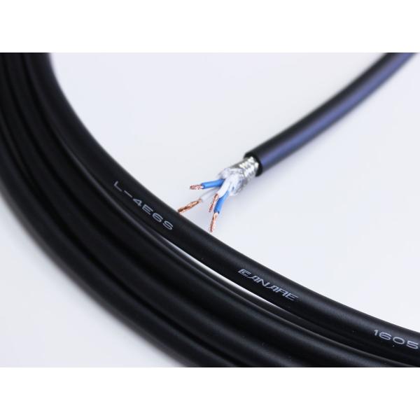 CANARE L-4E6S マイクケーブル 1m切り売りです。曲がりぐせがつきにくく、ステージ・報道など中継用に最適です。編組密度94%以上の高密度編組シールドで電磁波ノイズを防ぎます。導体は0.08mmの極細線を1心あたり40本（L-4E...