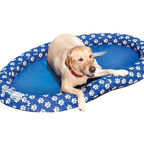 メーカー：swimwaysサイズ(約)：158L×104W×22H cm 耐荷重：30ｋｇまで(メーカー参照)アメリカ発、スイムグッズブランドから犬用の浮き具です。水好きなわんちゃんも、水嫌いなワンちゃんも家族と一緒にプールや海で遊ぶ事が出...