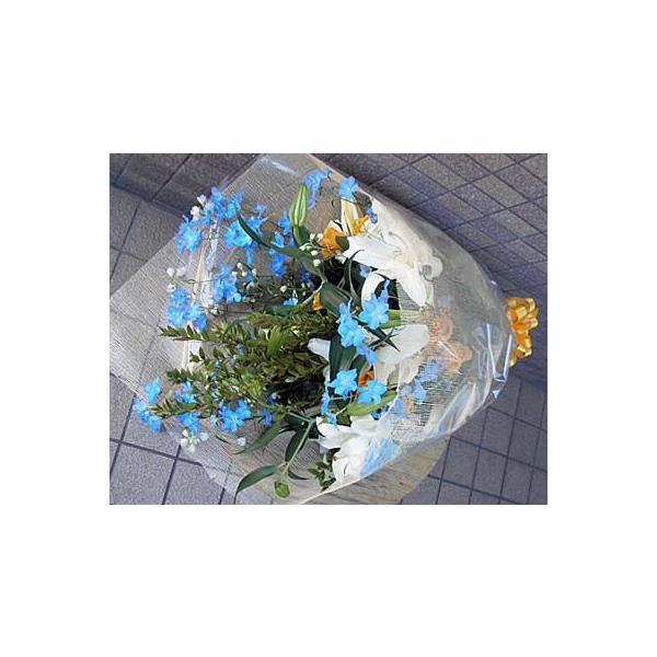 お祝いやお世話になった方に豪華な花束の贈り物。お誕生日お祝いなどに素敵な花束を！！オリエンタル・バラ・デルフィニウム