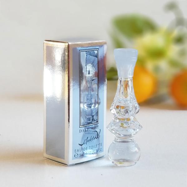 香水 レディース メンズ サルバドール ダリダリライト オードトワレ 5ml ユニセックス ミニボトル ギフト プレゼント 代 30代 Buyee Buyee Japanese Proxy Service Buy From Japan Bot Online