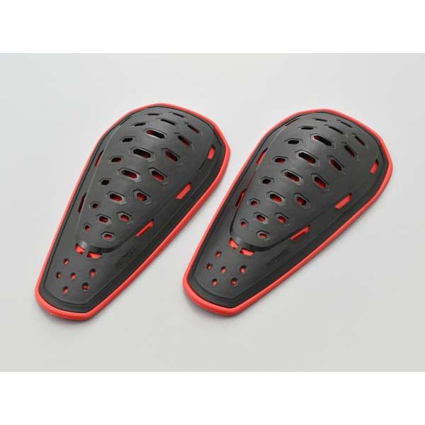 バイクパーツ バイクウエア プロテクター デイトナ DAYTONA表にハードプロテクターの素材、裏はソフトプロテクターに使用される衝撃吸収素材を組み合わせ、高い安全性を誇る新発想プロテクター。耐摩耗、耐衝撃のハード＋衝撃吸収、肌当たりのソフ...