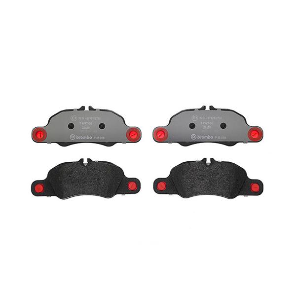 【新品】Brembo ブレーキパッド フロント用 P65 018 Brembo(ブレンボ) ブレーキパッドブラック P65 018 P65018 自動車