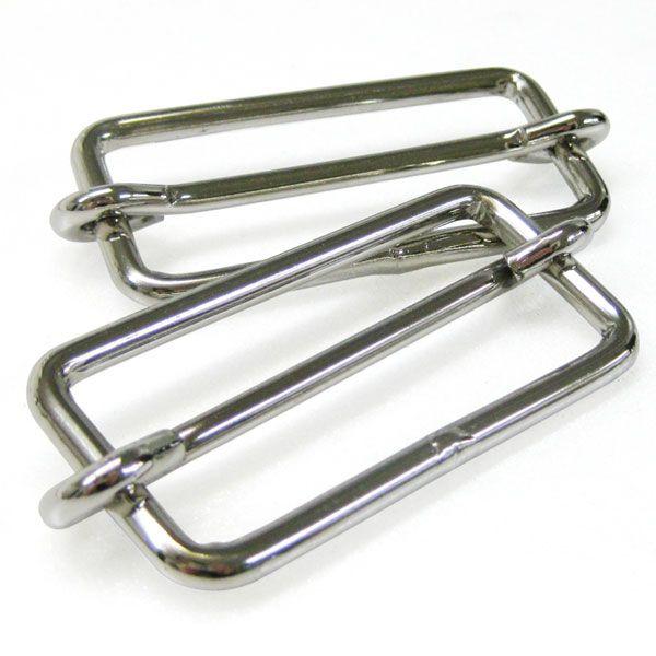 ベルト幅6cm用の大きいコキカン「一本線送り60mm」です。廃盤しておりましたが、当店オリジナルで制作しました。内径寸法：60mm×25mm。太さ4.5mmの鉄線に曲げ加工を施し本体を製造しています。線同士は溶接しており、ある程度の荷重には...