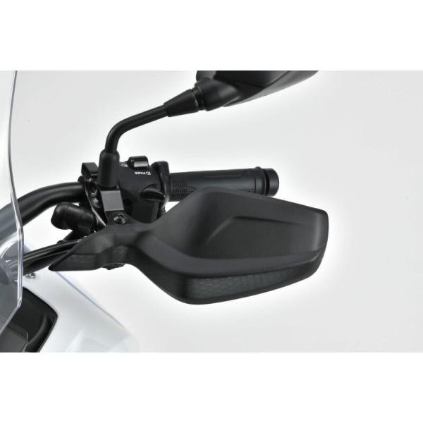 冬の寒さにも、長距離ツーリングにも重宝するナックルガードキットです。◆適合車種：HONDA 400X (2022〜)◆適合号機：NC56-1200001〜◆仕様：左右セット