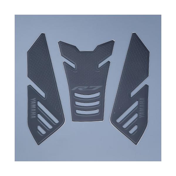 デザイン性と機能性を両立したスタイリッシュなプロテクションパッド。センター部、L/Rサイド部各1枚の計3枚。R7ロゴ入り。◆適合車種：YAMAHA YZF-R7('21-)