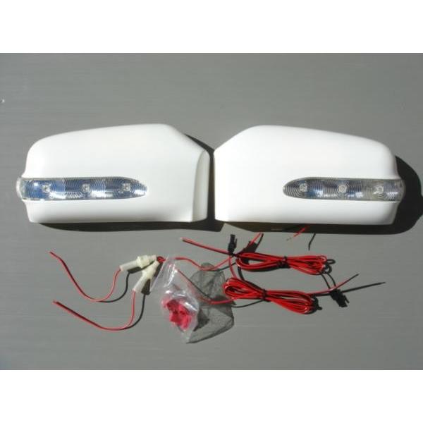 ボルボ 交換式LEDウインカー付ドアミラーカバー V70/S70/850 右