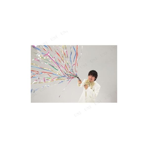 4mの超ロングテープがくもの巣状に広がります！華やかな赤、ピンク、青、緑、金、銀の6色のメタルテープが飛び出すデラックス版！！人気のステージシャワーの散らからないタイプなので、後片付けも簡単ラクラクです♪【キーワード】KEYクリスマスにクラ...