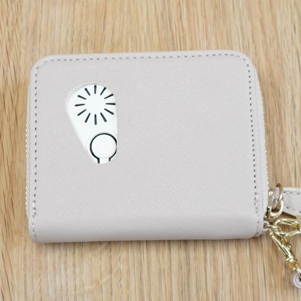 パスケル Paskel 防犯ブザー機能付き おしゃれパスケース ベージュ 防犯ベル ゆうパケット送料無料 Buyee Buyee Japanischer Proxy Service Kaufen Sie Aus Japan