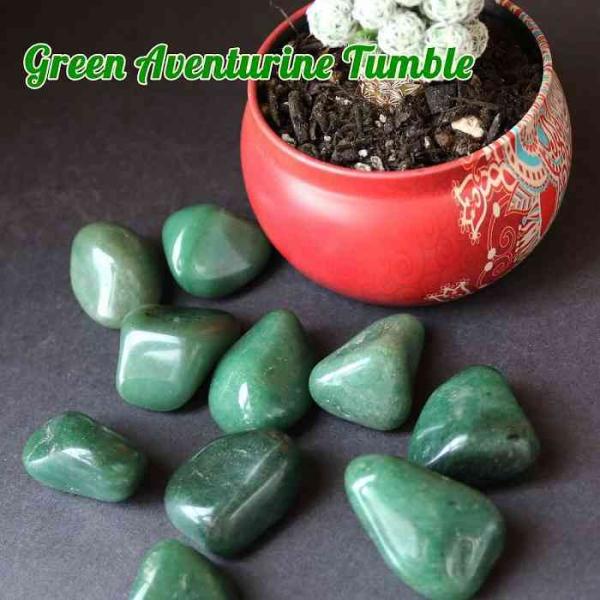 アベンチュリン タンブル Mサイズ 1個10〜20ｇ程度　※在庫より1点お選び致しますアベンチュリンは森林を思わせる癒しの石です。心身やオーラに溜まったエネルギ ーの汚れを掃除して綺麗にしてくれます。健康を維持、促進の効果が期待されています...