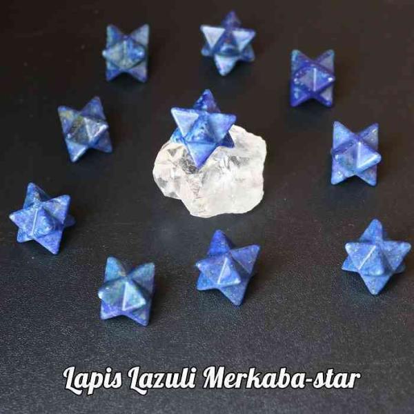 ラピスラズリ メルカバスター マカバスター  マルカバスターサイズ：20ｘ20ｍｍ（対角線上）※在庫より1点お選び致します【 マカバスター/ メルカバスター 】六芒星（ ヘキサゴン ・ ダビデの星 ）を立体化したもので、六角形の形をしており...
