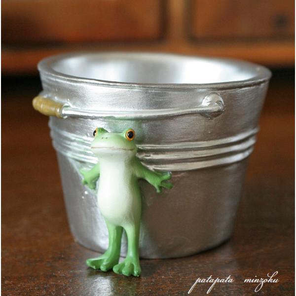 Copeau コポー カエルとバケツ の 小物入れ 置物 ダイカイ オブジェ