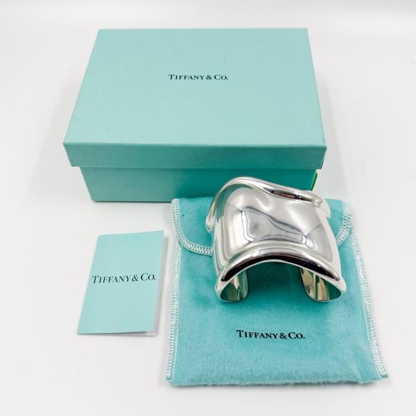 ボーンカフ 左手用 バングル ホワイト 未使用TIFFANY ボーンカフ 左手用 バングル ホワイト 未使用TIFFANY