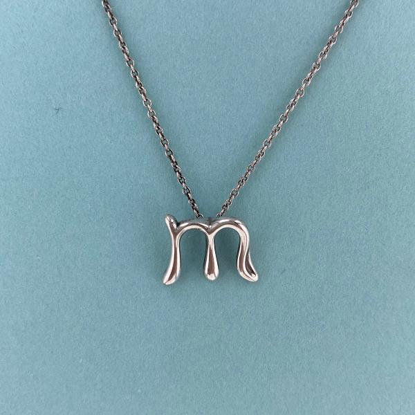 ティファニー イニシャルネックレス「f」　925刻印 TIFFANY&Co.（ティファニー） イニシャル ペンダント M ネックレス