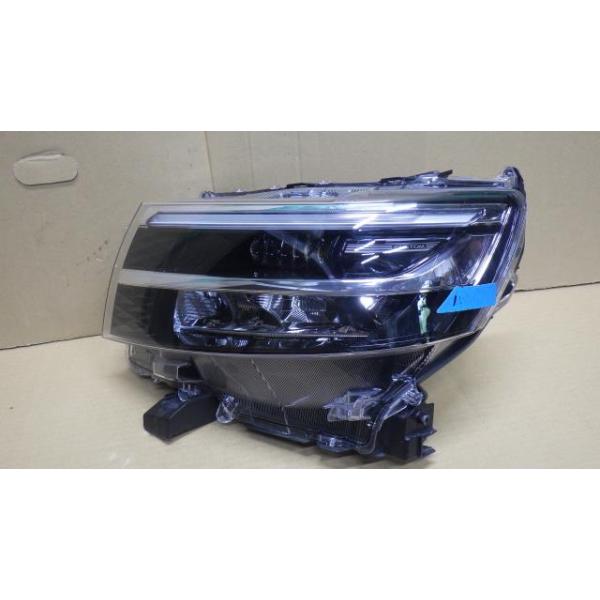 LA650S タントカスタム　左　ヘッドライト タントカスタム la650s 左ヘッドライト koito100-69075 ダイハツ