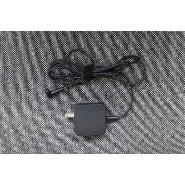 ASUS　ACアダプター　W19-045N3A　19V-2.37A　45W