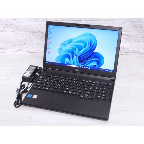 ☆美品☆LIFEBOOK A5511G i5-1145G7 8GB 512GB 中古 Sランク 富士通 LIFEBOOK A5511/G 第11世代 i5 1145G7