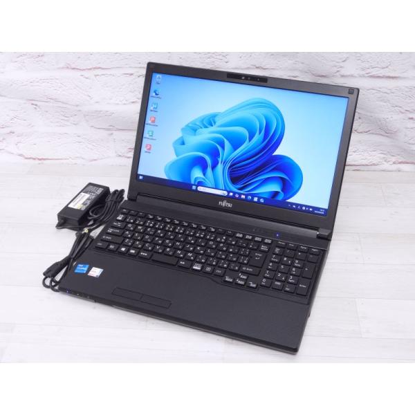 富士通　lifebook A5511/G 程度良 富士通 LIFEBOOK A5511/G 第11世代i5 画面15.6型 DVD 富士通 LIFEBOOK