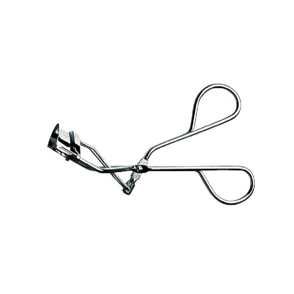 まつ毛とまぶたに負担をかけないこだわり抜いた形状