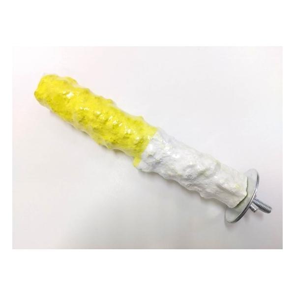 フルーツ風味の食べれるパーチ！止まり木とミネラルブロックの2通りの活躍が出来る便利アイテムです。長さ：約17cm（金具部含まず）直径：約2.5〜3.5cm※輸入品にてサイズには商品差がございます。※輸入品につき、ヒビ割れ、欠け、擦り傷などご...