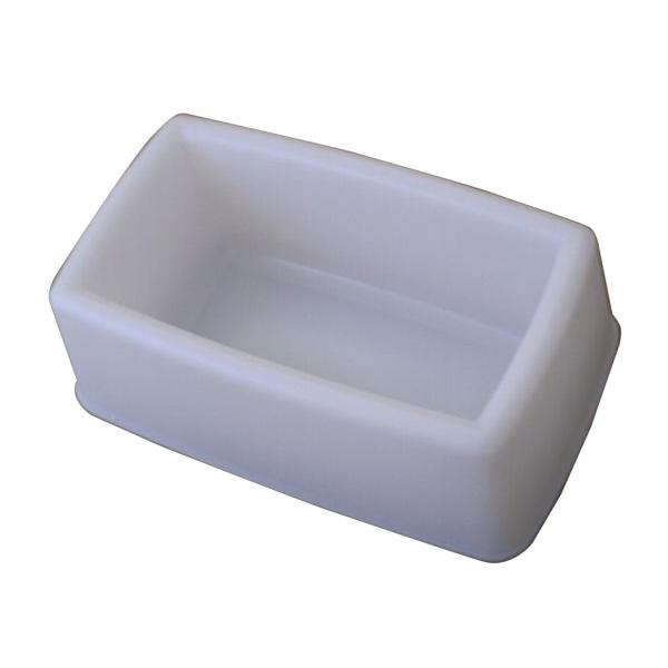 小鳥の水浴びに。水入れやエサ入れにもどうぞ。サイズ：約130×78×44(mm)材質：プラスティック