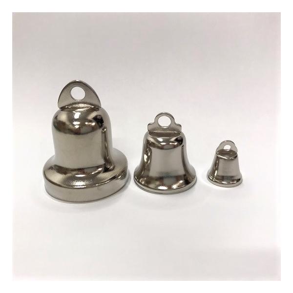 *画像一番左（Lサイズ）鈴・ベル専門業者さんで製造された国産のベルです。輸入物のベルと比較し、大変高音で澄んだ良い音がします。ハンドトイやおもちゃの手作りに最適です。サイズ(約)：径26mm×高32mm*ロットにより細部のデザインやサイズに...