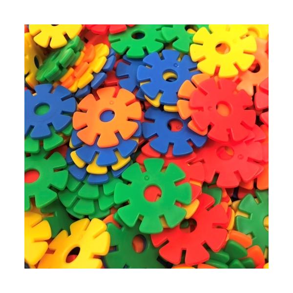 カラフルな見た目が好奇心をそそる円盤状のパーツです。ハンドトイや手作りおもちゃに如何でしょうか♪サイズ(約)：φ3.3cmカラー：レッド、オレンジ、イエロー、ブルー、グリーンなど*パーツの色はランダムでの発送となります。*画像は複数個撮影し...