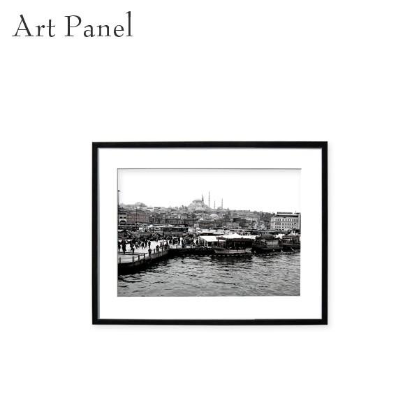 【アートパネル / オリジナル風景】前面はアクリル板なので、ガラス板より軽く取扱いは安全で、雰囲気に合わせた空間演出を楽しめます。