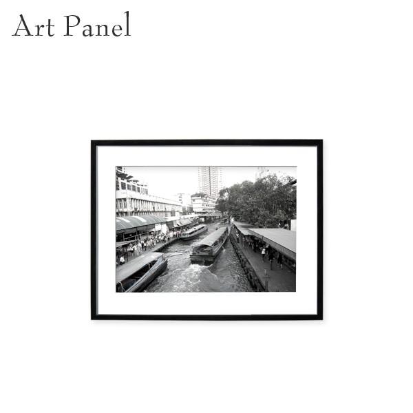 【アートパネル / オリジナル風景】前面はアクリル板なので、ガラス板より軽く取扱いは安全で、雰囲気に合わせた空間演出を楽しめます。