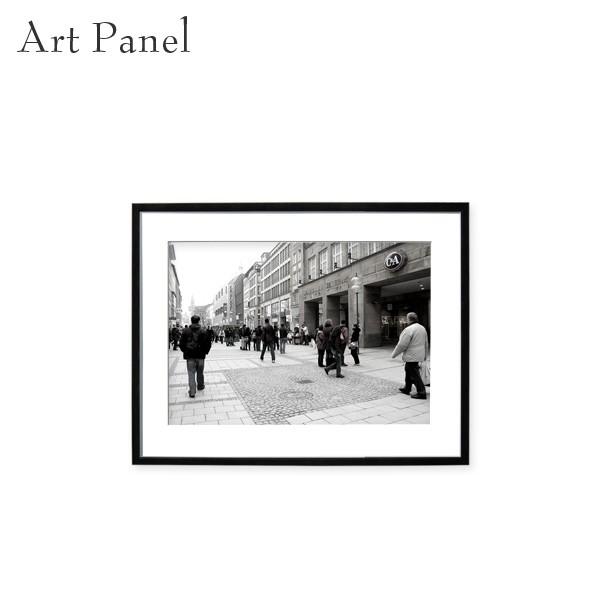 【アートパネル / オリジナル風景】前面はアクリル板なので、ガラス板より軽く取扱いは安全で、雰囲気に合わせた空間演出を楽しめます。