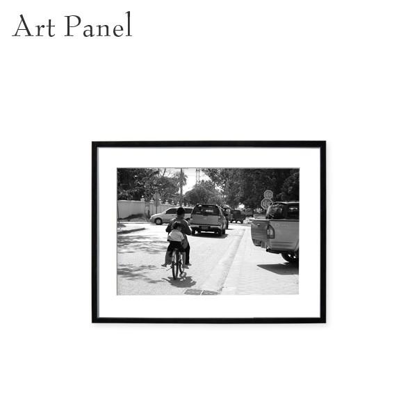 【アートパネル / オリジナル風景】前面はアクリル板なので、ガラス板より軽く取扱いは安全で、雰囲気に合わせた空間演出を楽しめます。