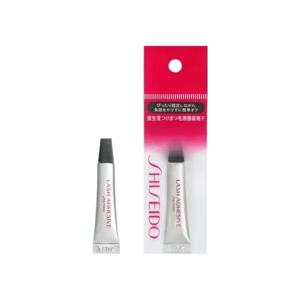 高い接着効果がありながら、はがすときは簡単にオフできるまつ毛用接着剤です。負担をかけずにはがせるため、繰り返し使ってもつけまつ毛をあまり傷めません。資生堂 アイラッシェズ専用の接着剤です。種類：つけまつげ