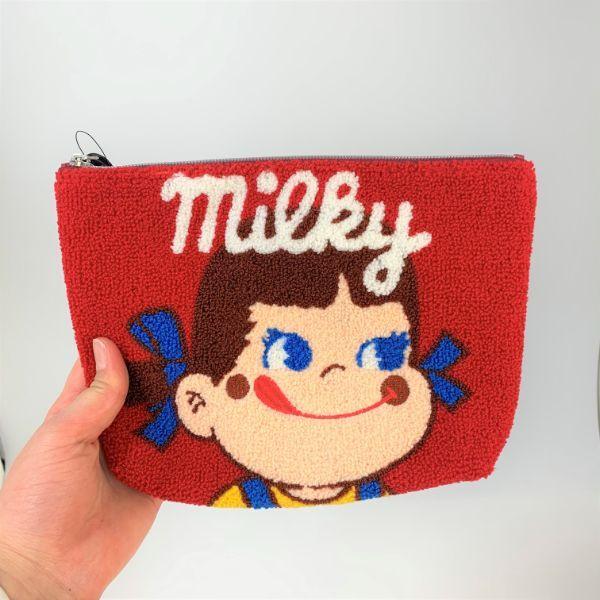 ペコちゃん サガラポーチ RD 小物入れ ポーチ レッド グッズ ペコちゃん サガラポーチ RD 小物入れ ポーチ レッド グッズ