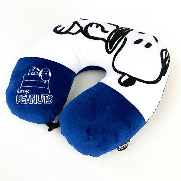 Snoopy スヌーピー ｓｎ マシュマロ ネックピローｎｖ もちもち ピロー ネック 枕 紺 グッズ 1215 パーフェクトワールド 通販 Yahoo ショッピング